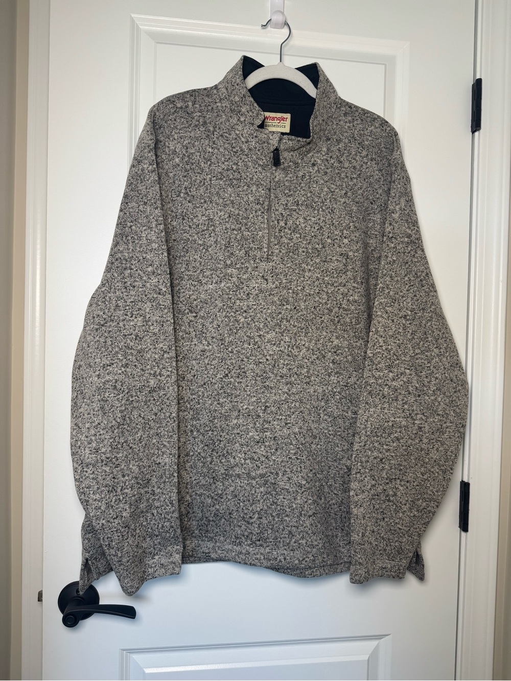 Wrangler Men's Heather Gray Half-Zip Pullover Sweater